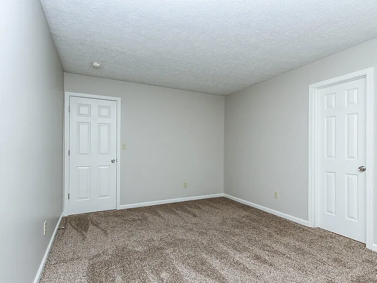 1327 Grand Canyon Cir — Photo 8