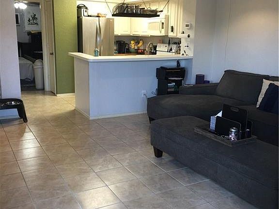 4th image of 2309 Balsam Dr APT K102