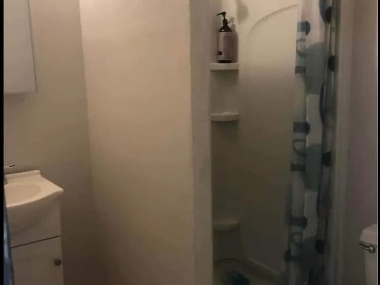 637 Kangaroo Dr #B — Photo 3
