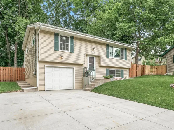 4432 Lamberton Rd, Mound, MN 55364