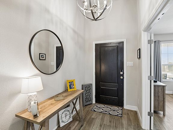 3rd image of 2316 Mockingbird Ct