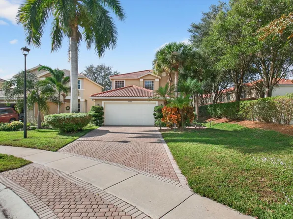 7533 Topiary Ave, Boynton Beach, FL 33437