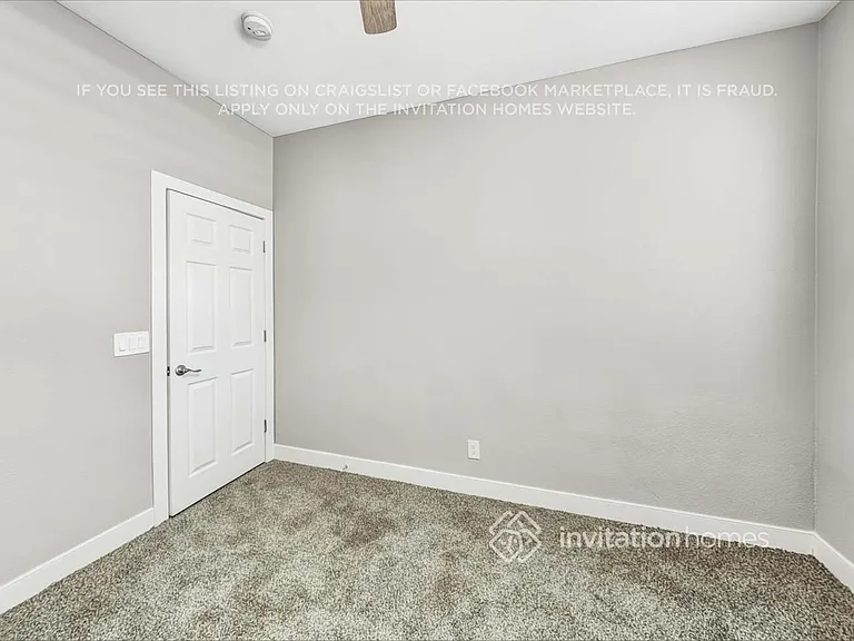 8121 Indigo Gully Ct — Photo 10