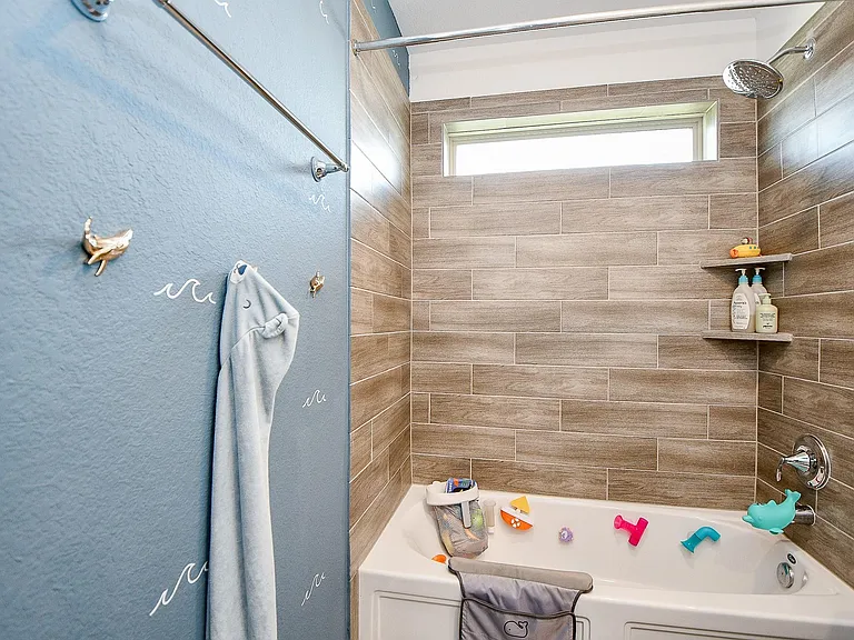 4234 Redford Valley Rd — Photo 25