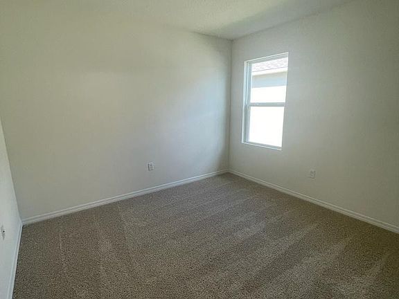 5th image of 532 Park Place Blvd Floor 532