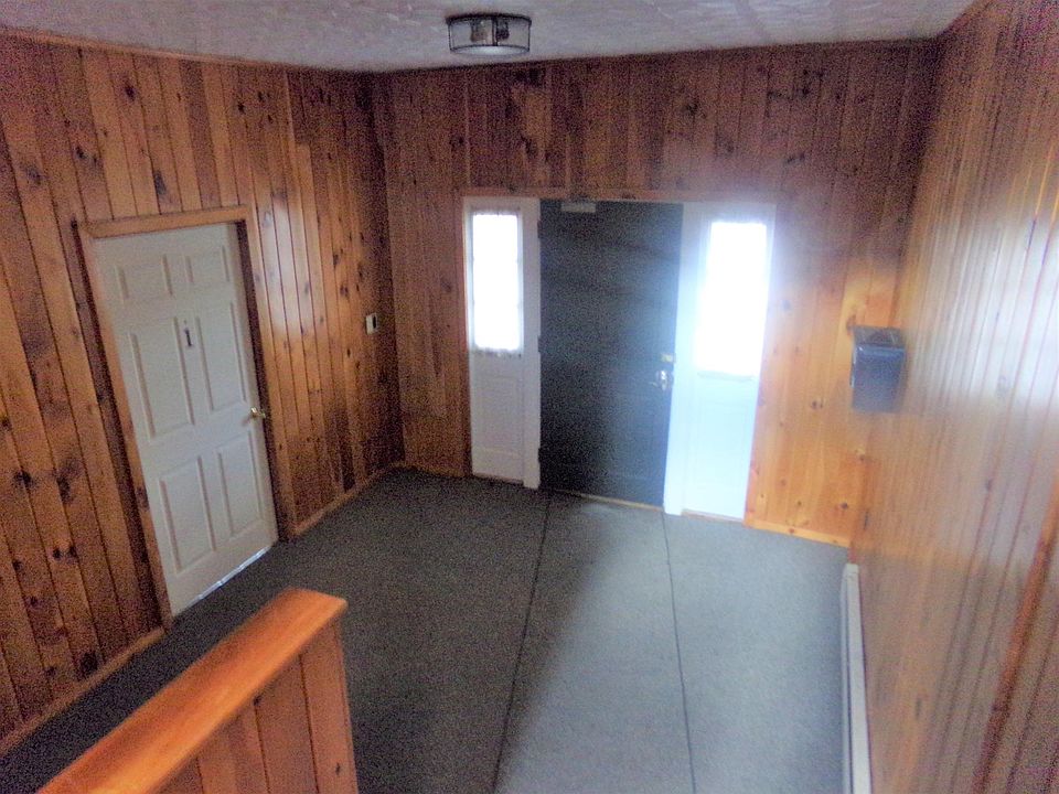 1st image of 16 Main St APT 3