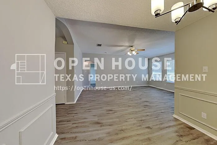625 Creekview Dr — Photo 9