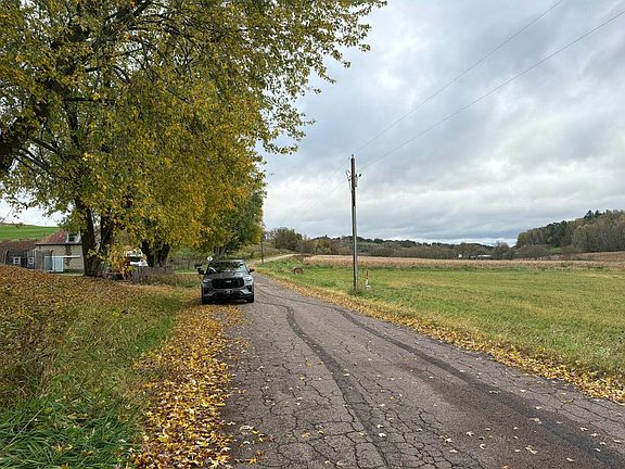 5th image of N41002 Fuller Coulee Rd