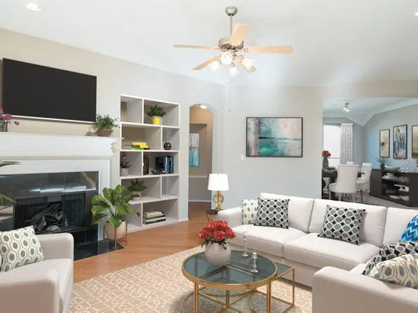 22 Oakmont Ct, Jersey Village, TX 77064