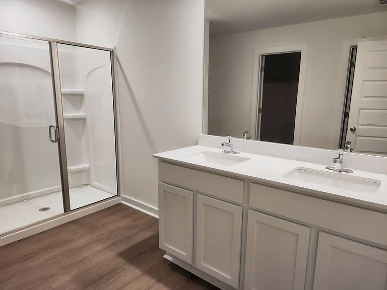 6336 Warwick Dr — Photo 11