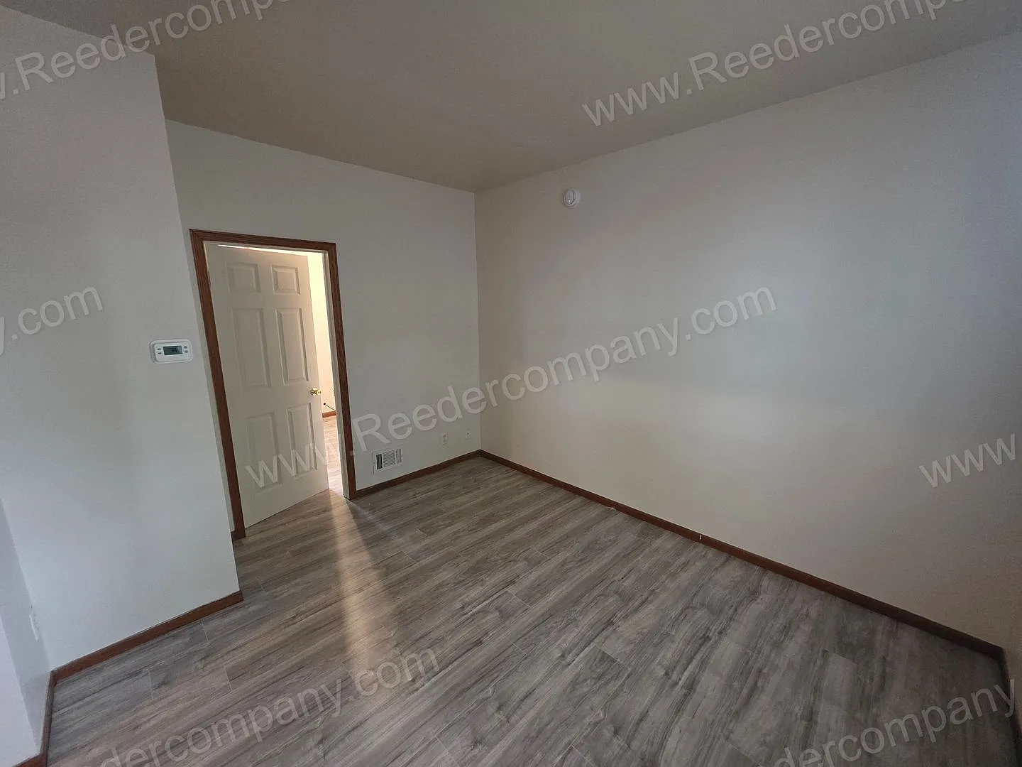 203 142nd Street — Photo 2