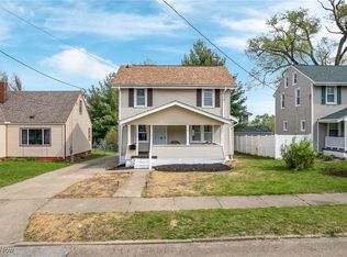 1355 Niagara Ave, Akron, OH
