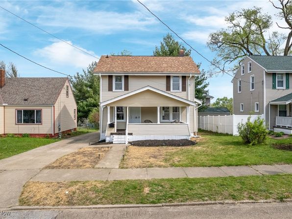 1355 Niagara Ave, Akron, OH 44305