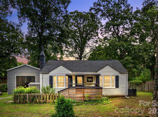 1810 Lisbon Ln, Charlotte, NC 28269