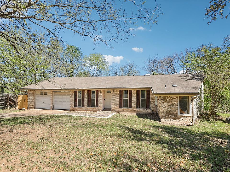 1st image of 2204 Bahia Cir