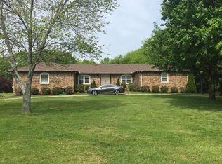 1313 Gen Macarthur Dr, Brentwood, TN 37027