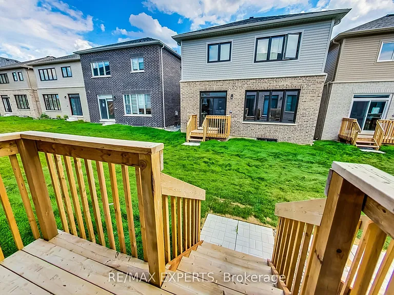 162 Shepherd Dr — Photo 15