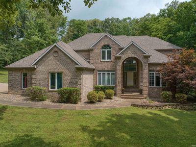 1000 Hunter Blvd, Boonville, IN, 47601