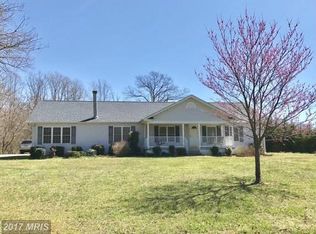 6128 Goode Rd, Hughesville, MD 20637