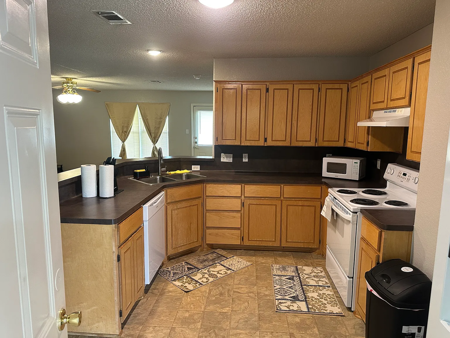 1 bed, 1642 sqft, $675 — Photo 4