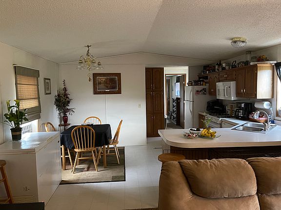 2nd image of 24281 Field Ln