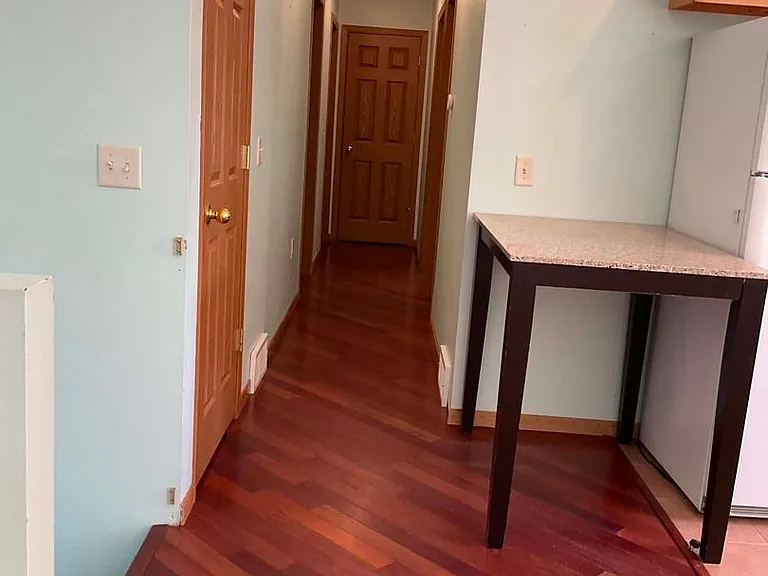 204 W Fairbanks St — Photo 5