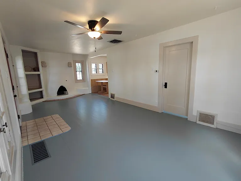 600 W Orman Ave — Photo 5