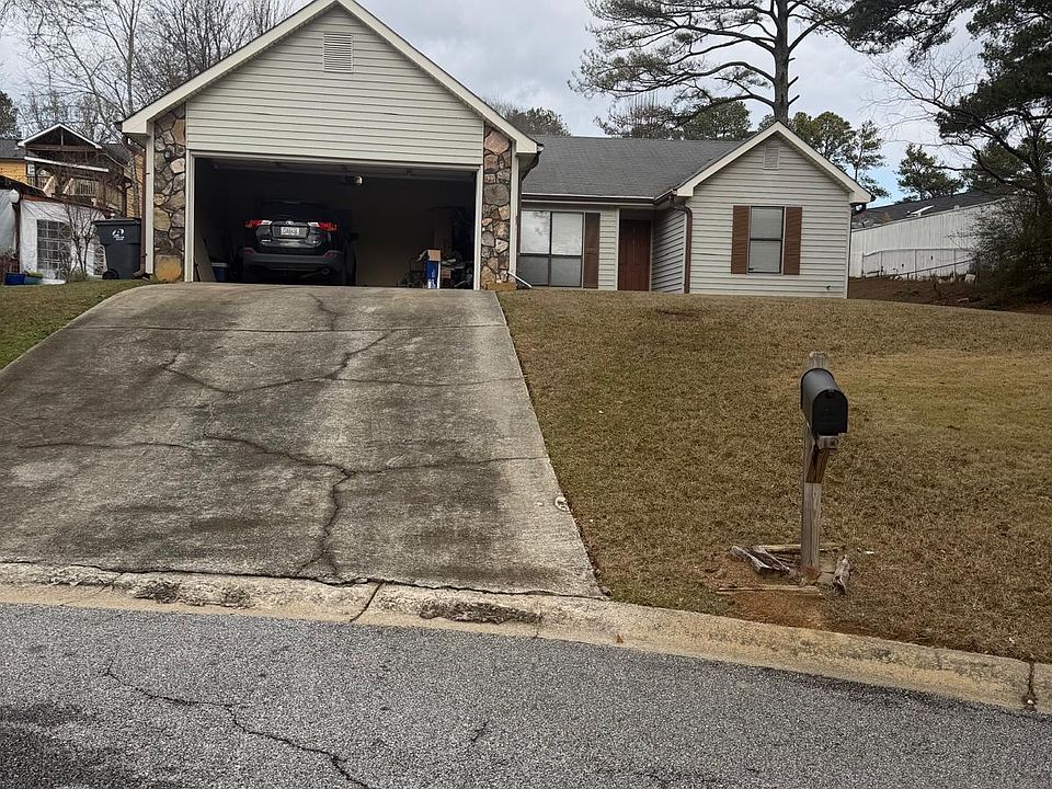 1st image of 2331 Marshes Glenn Ct