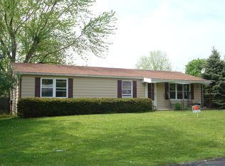 363 Valley Dr, Fayetteville, PA 17222
