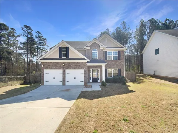 3998 Village Crossing Cir, Ellenwood, GA 30294