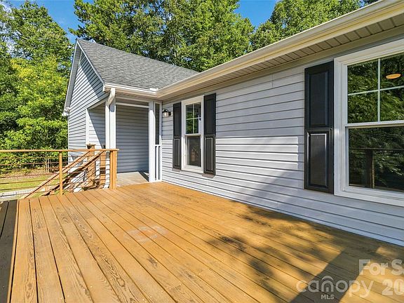5th image of 11932 Everidge Pl