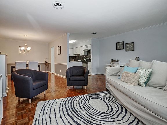 4th image of 361 Claremont Ave #C6102-6102