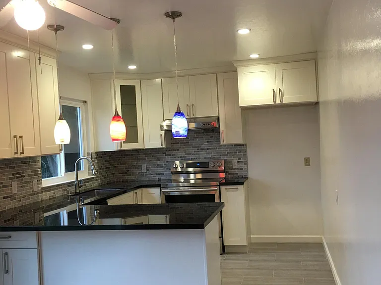 1652 Pinewood Way — Photo 8