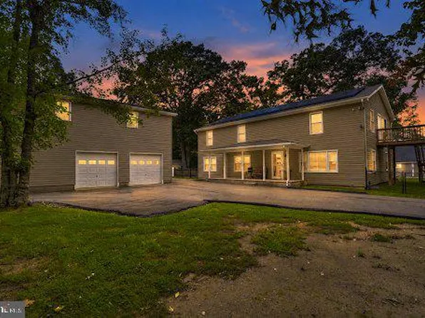 23161 Town Creek Dr, Lexington Park, MD 20653