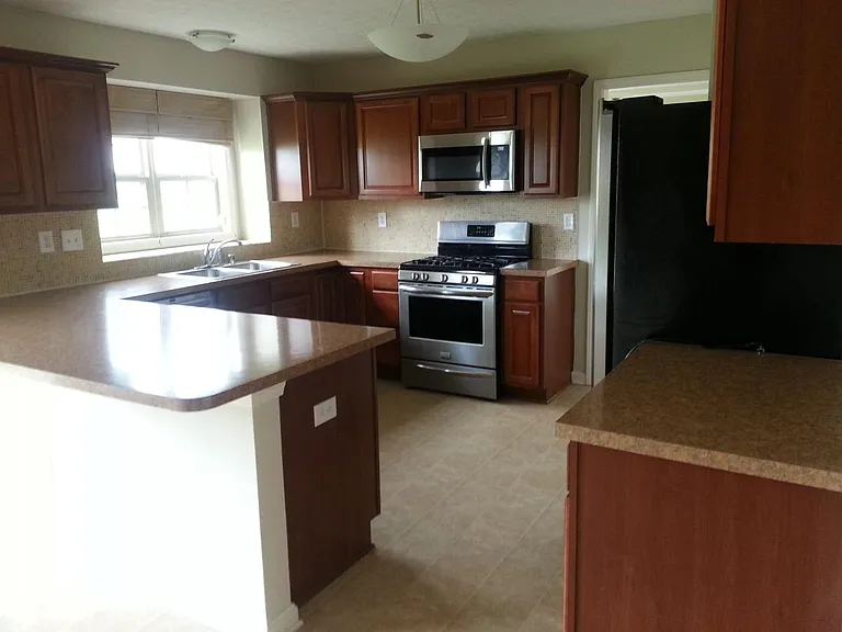 11734 Washington Green Rd — Photo 5