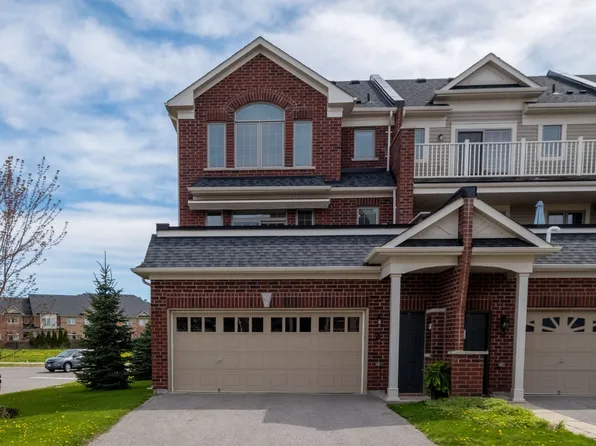 2 McDevitt Ln, Caledon, ON L7C 3S4