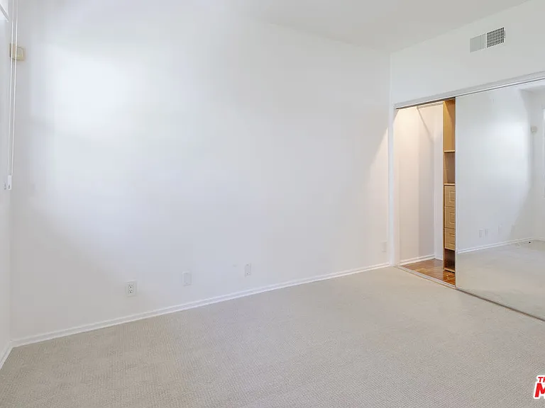 15425 Antioch St #202 — Photo 6