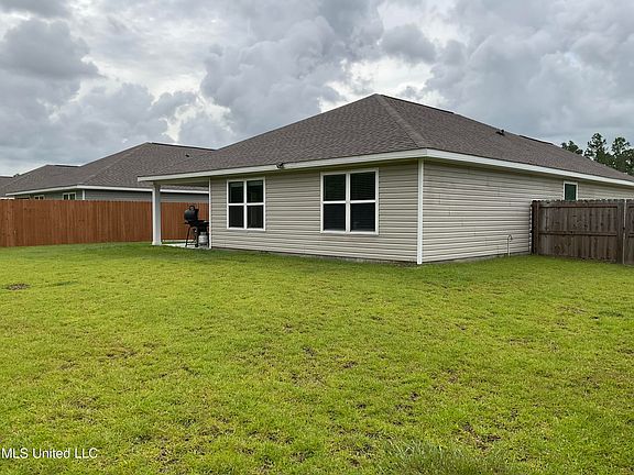 5th image of 10091 Willow Leaf Dr
