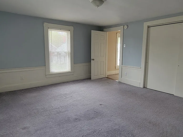 68 Pleasant St #4A — Photo 6