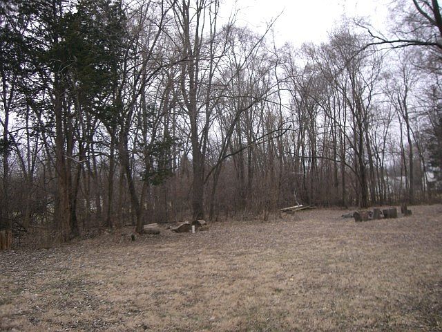 2nd image of 1216 Prairie Ln