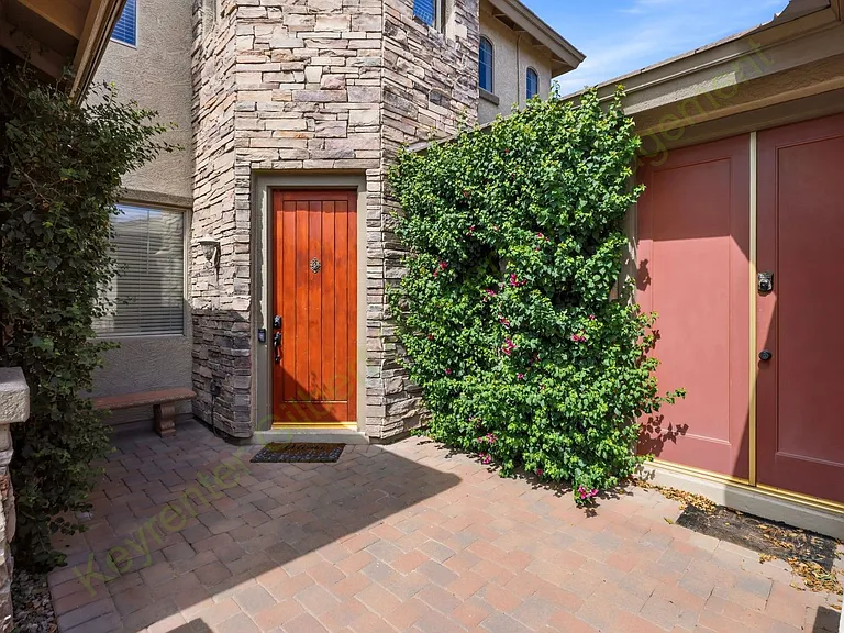 3829 E Packard Dr — Photo 5