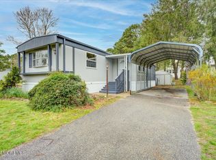 156 Mockingbird Way, Whiting, NJ 08759