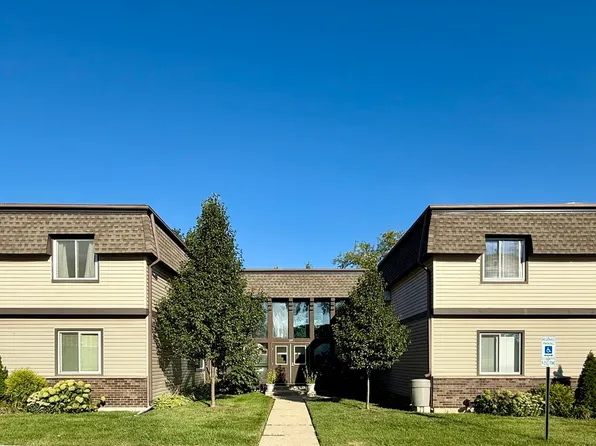 129 E Mill St APT 202, Wauconda, IL 60084