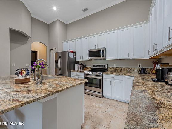 5th image of 95231 Bermuda Dr