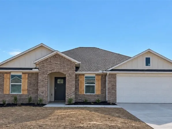404 Ratliff Ave, Pea Ridge, AR 72751