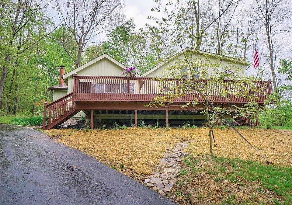1st image of 1113 Crooked Creek Ln