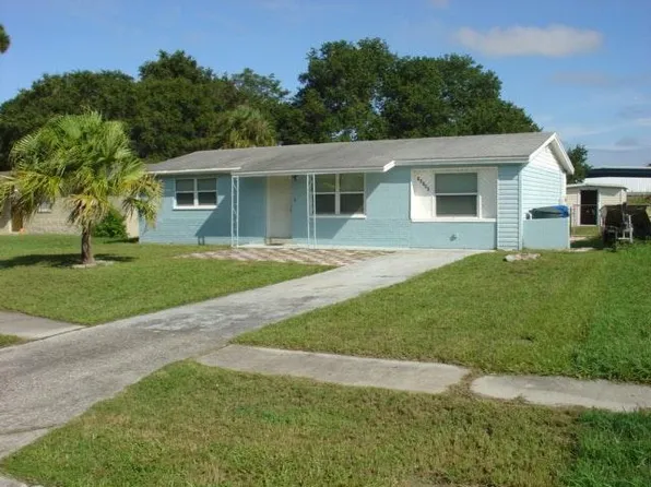 10189 129th Ter, Largo, FL 33773