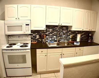 5th image of 407 S Melville Ave #11015043