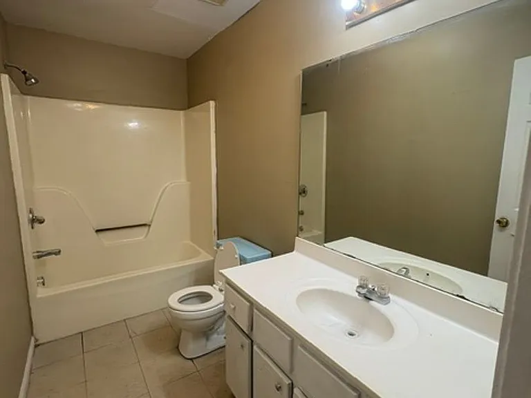 106 Money St — Photo 18