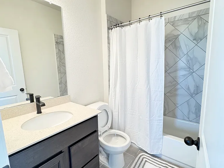 610 Saint Cindys Way #3 — Photo 4